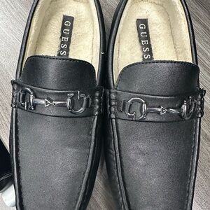 GUESS Men's Black Leather Slip-On Loafers